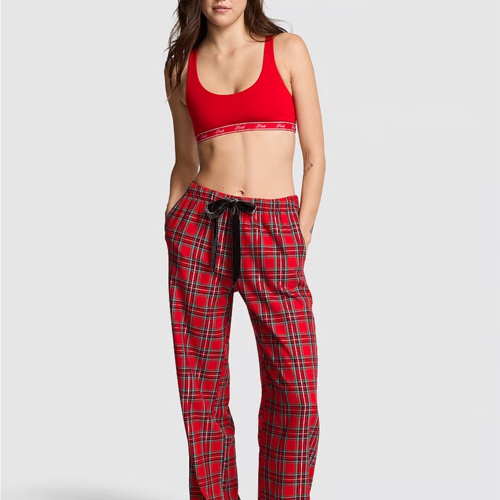 PINK Victoria's Secret Red Scoop Sports Bra